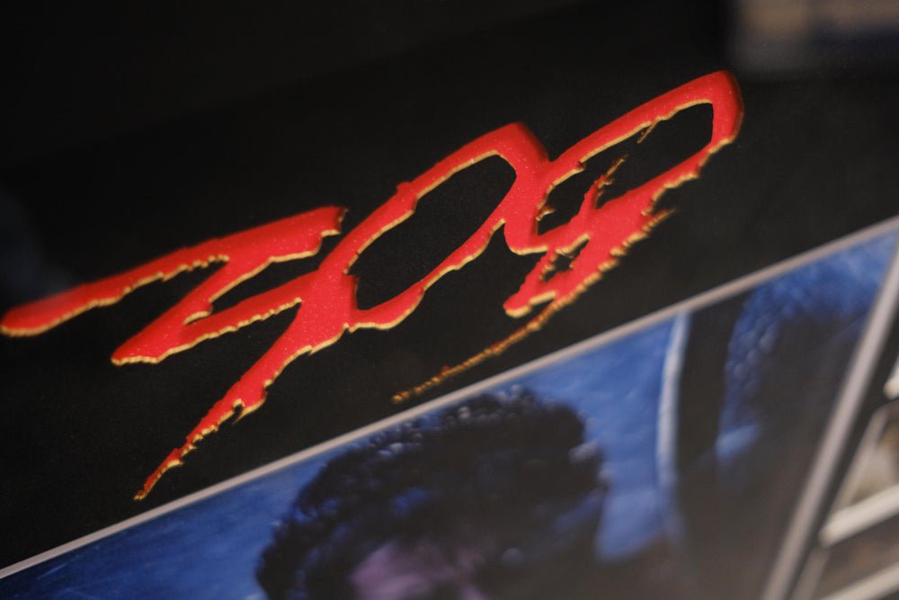 300: Rise of an Empire white card signed by Gerard Butler - Memorabilia Framers Shop