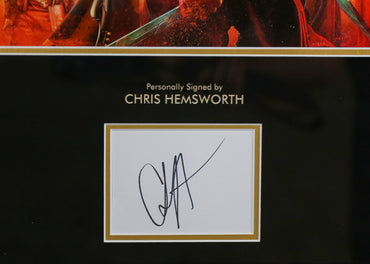 Chris Hemsworth Signed Thor White card Framed Display