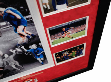 Bobby Charlton Manchester United Signed Photo Framed Display - Memorabilia Framers Shop