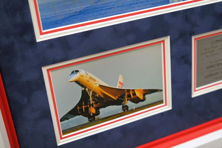 Concorde Display Signed by Mike Bannister and Adrian Meredith - Memorabilia Framers Shop