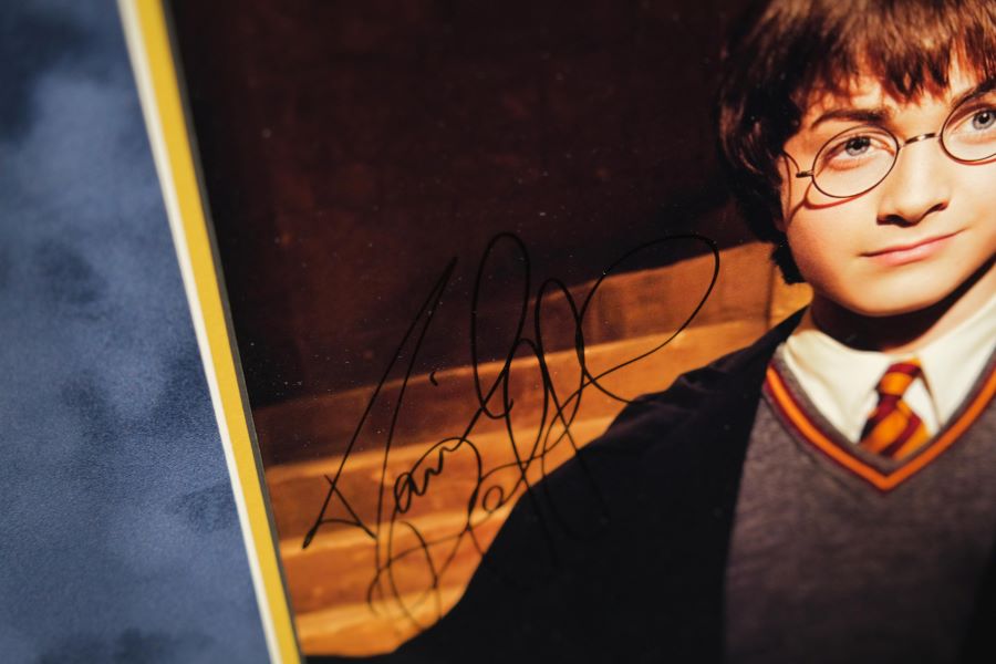 Daniel Radcliffe Signed Harry Potter 12x16 Photograph Framed Display With Wand - Memorabilia Framers Shop