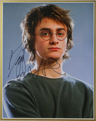 Daniel Radcliffe Signed Harry Potter 12x8 Photograph Framed Display With Wand - Memorabilia Framers Shop