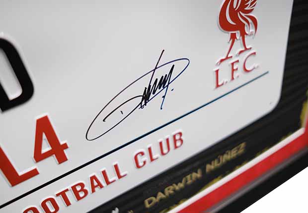 Darwin Núñez signed Roadsign Liverpool F.C. - Memorabilia Framers Shop