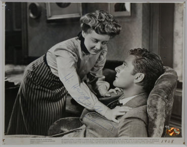 Erol Flynn Signed 10x8 Photograph Framed Display - Memorabilia Framers Shop