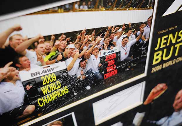 Jenson Button signed white card Formula one world champion - Memorabilia Framers Shop