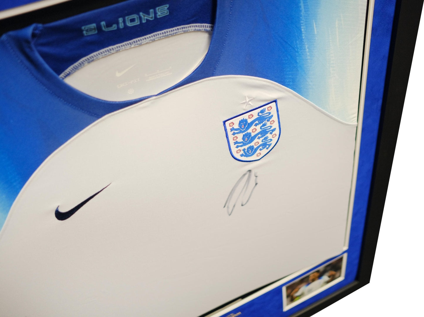 Jude Bellingham signed England shirt - Memorabilia Framers Shop