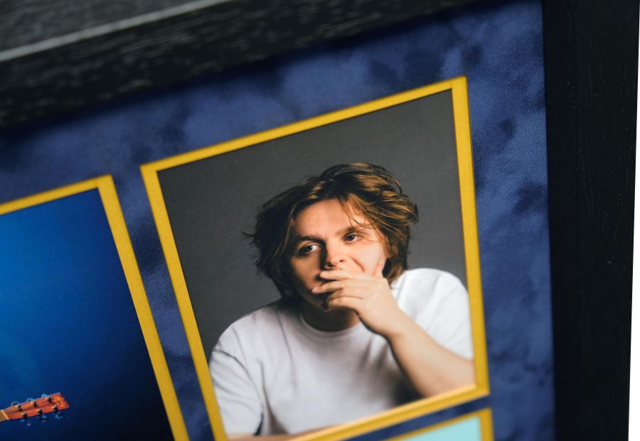 Lewis Capaldi Pointless Signed CD Cover Display - Memorabilia Framers Shop