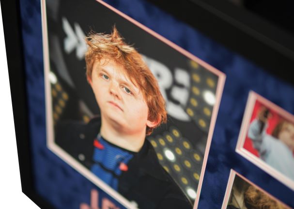 Lewis Capaldi Signed White Card Display - Memorabilia Framers Shop