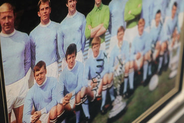 Manchester city squad 1960 Signed by 5 - Memorabilia Framers Shop