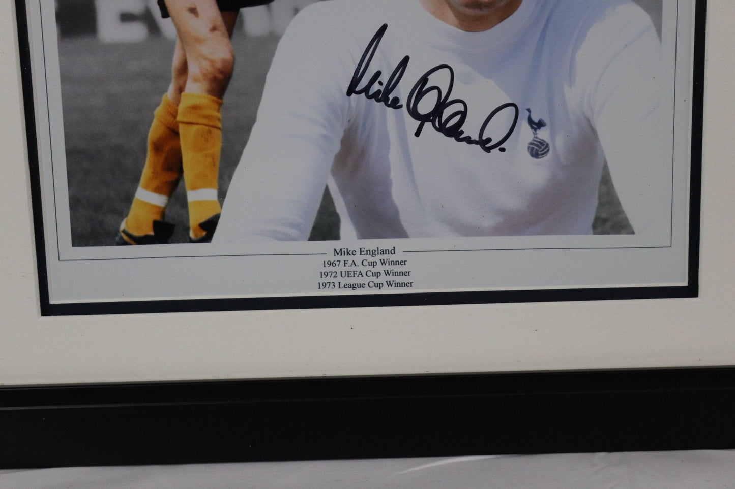 Mike England Signed photo - Memorabilia Framers Shop