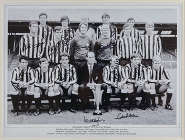 Newcastle United 1969 Fairs Cup Winners Signed 12x16 Photograph Framed Display, Signed by 12 - Memorabilia Framers Shop