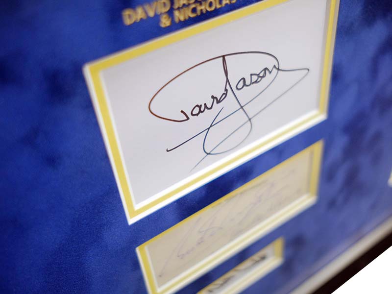 Only Fools And Horses Signed whitecard David Jason, Buster Merryfield & Nicholas Lyndhurst - Memorabilia Framers Shop