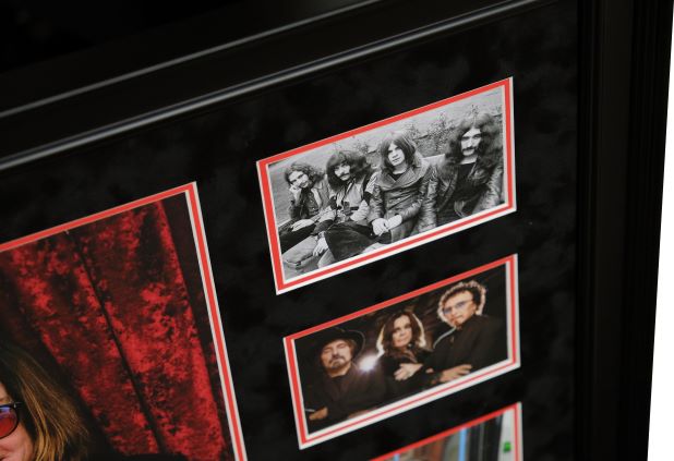 Ozzy Osbourne Signed White Card Display - Memorabilia Framers Shop