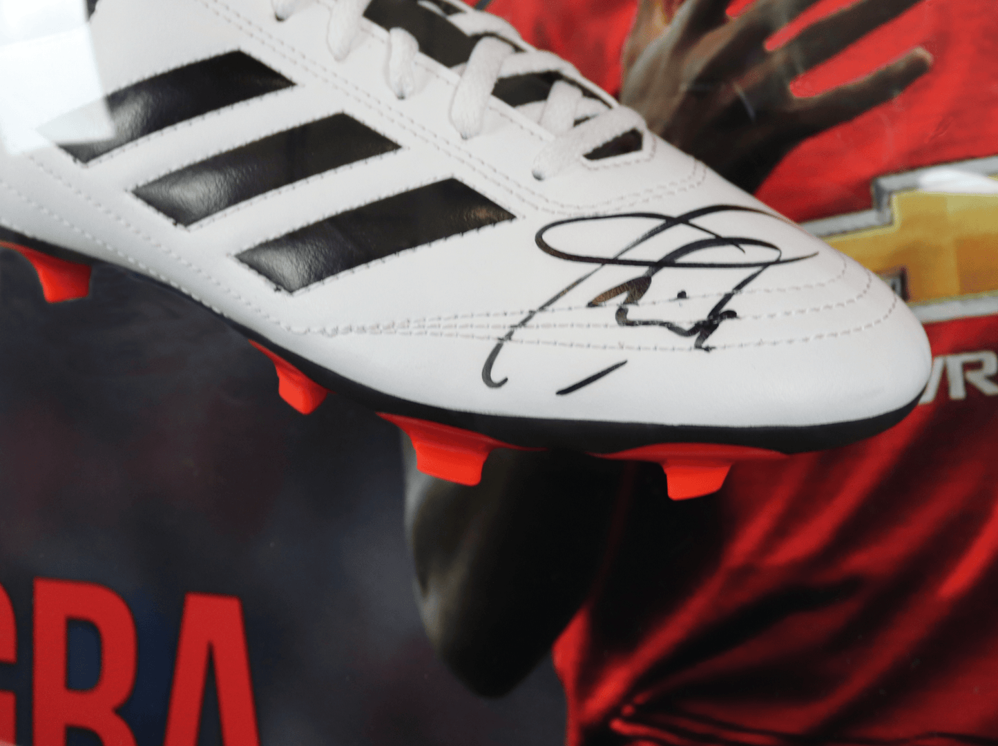 Paul Pogba signed manchester united boot - Memorabilia Framers Shop