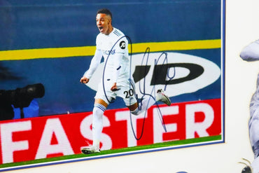 Rodrigo Signed Photo Framed Display - Memorabilia Framers Shop