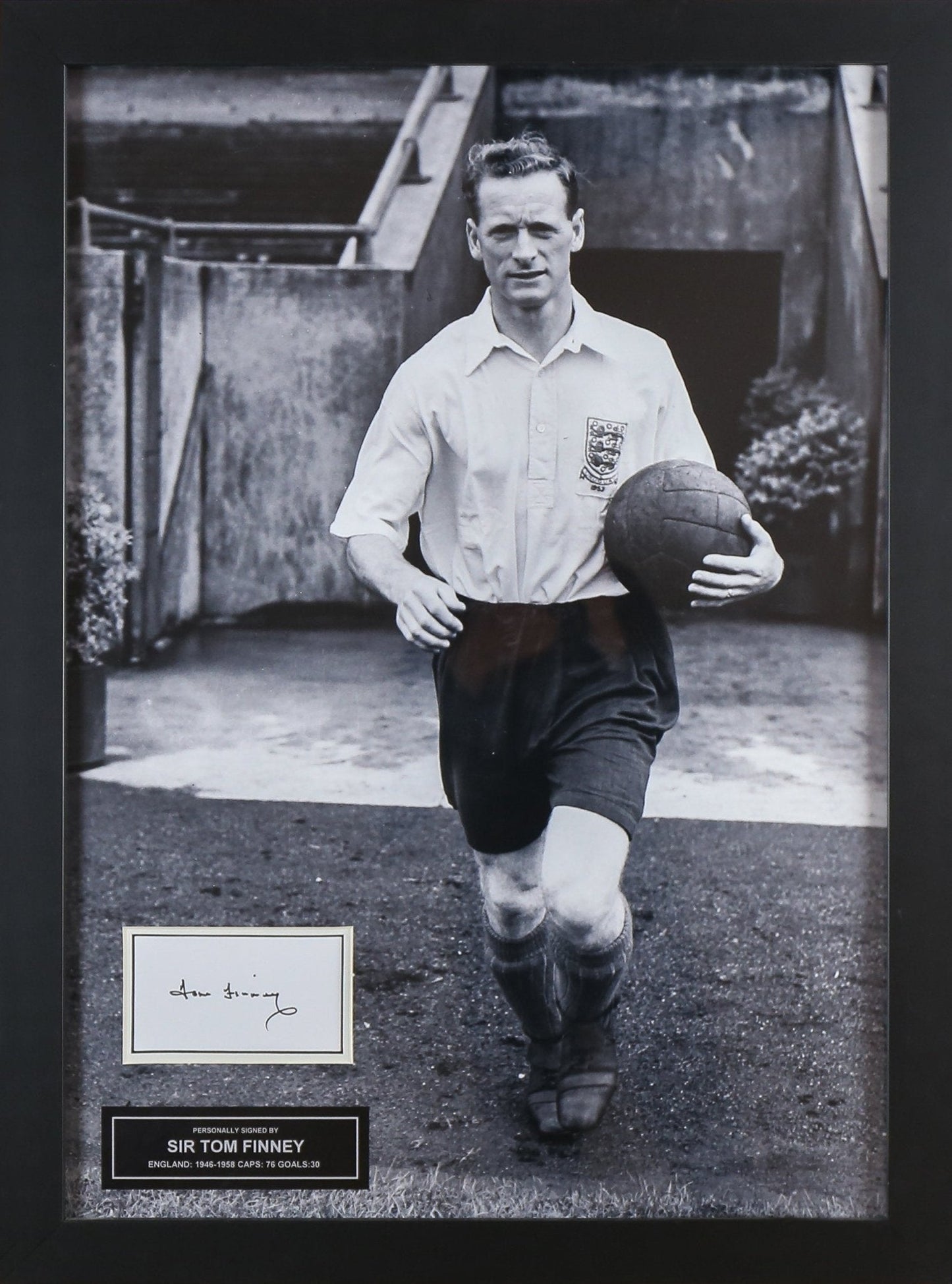Sir Tom Finney, England Signed White card Framed Display - Memorabilia Framers Shop