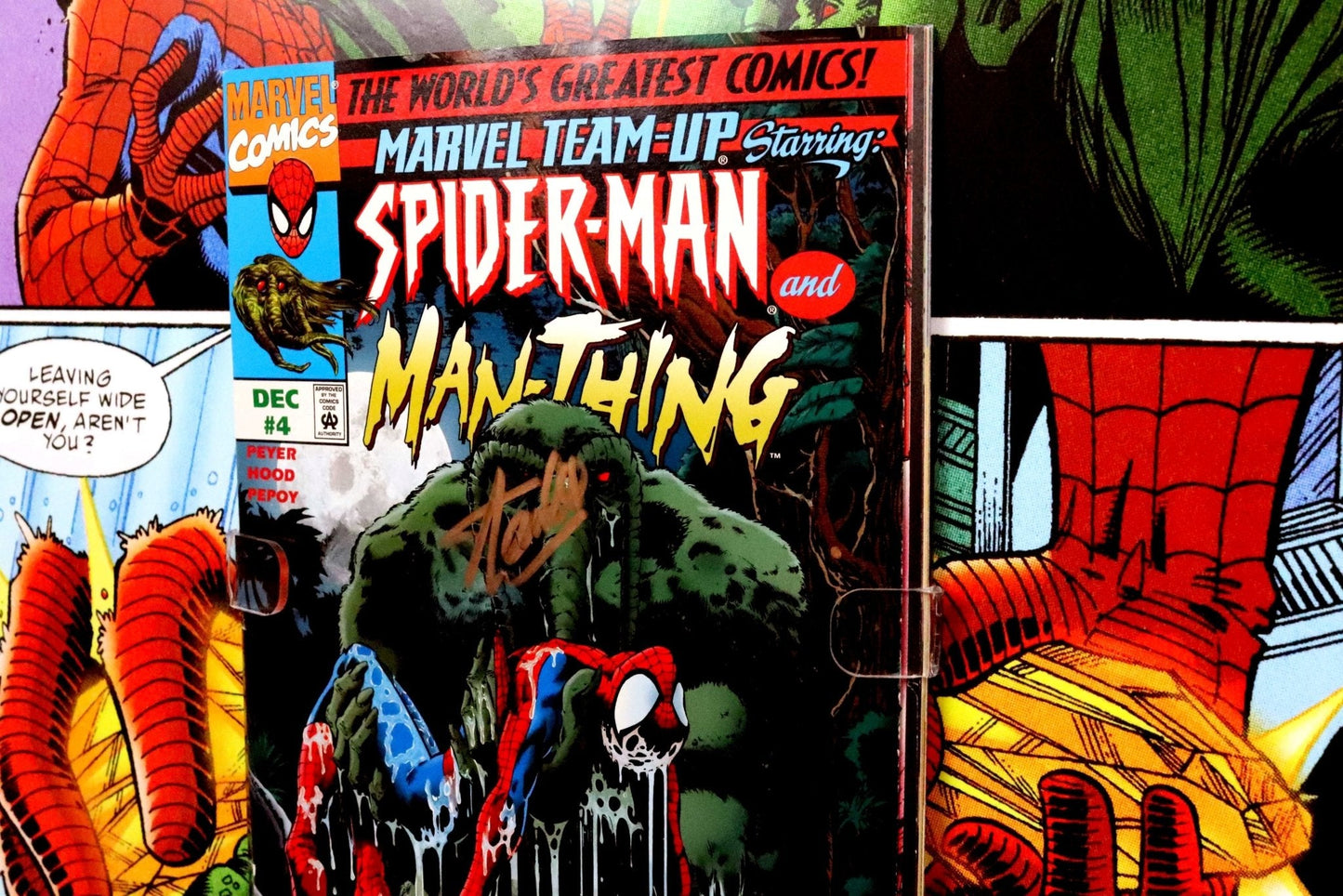 Spiderman Comic Signed by Stan Lee Framed Display - Memorabilia Framers Shop