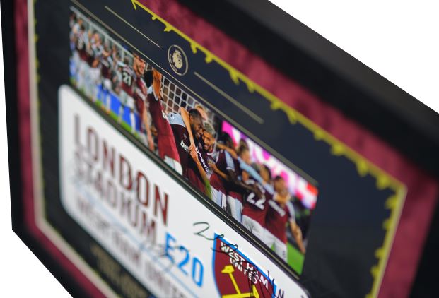 West Ham Squad Signed Road Sign - Memorabilia Framers Shop