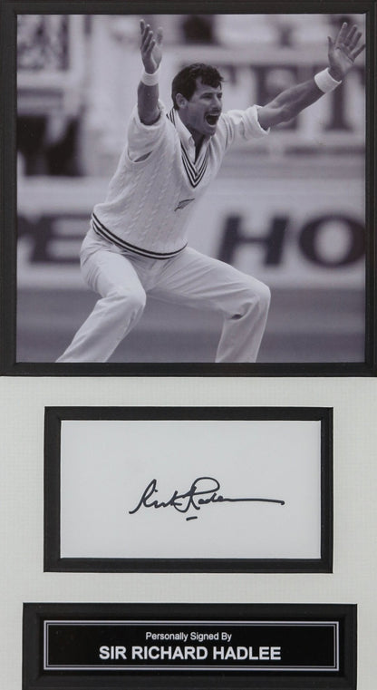 5 Signed Cricket Legends Whitecard Framed Display - Memorabilia Framers Shop