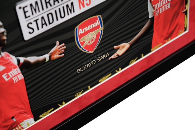 Bukayo Saka Signed Mini Roadsign Framed Display