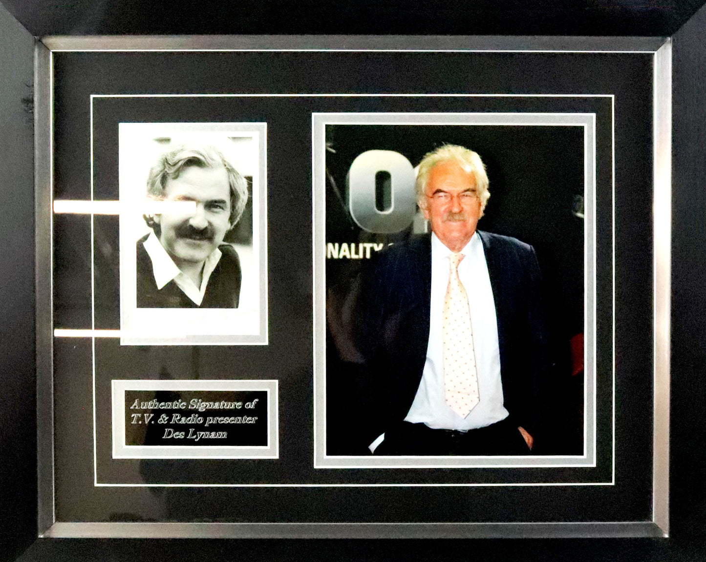 Des Lynam  Signed Photo Framed Display