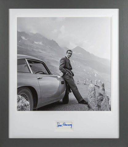 Sean Connery, 007 Signed Whitecard Framed Display