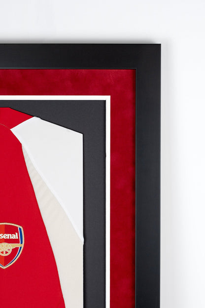 Gilberto Silva signed Arsenal shirt