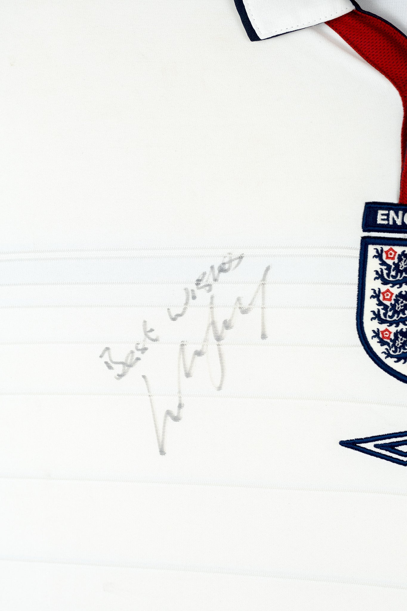 Ian Wright signed England '04 Shirt Display
