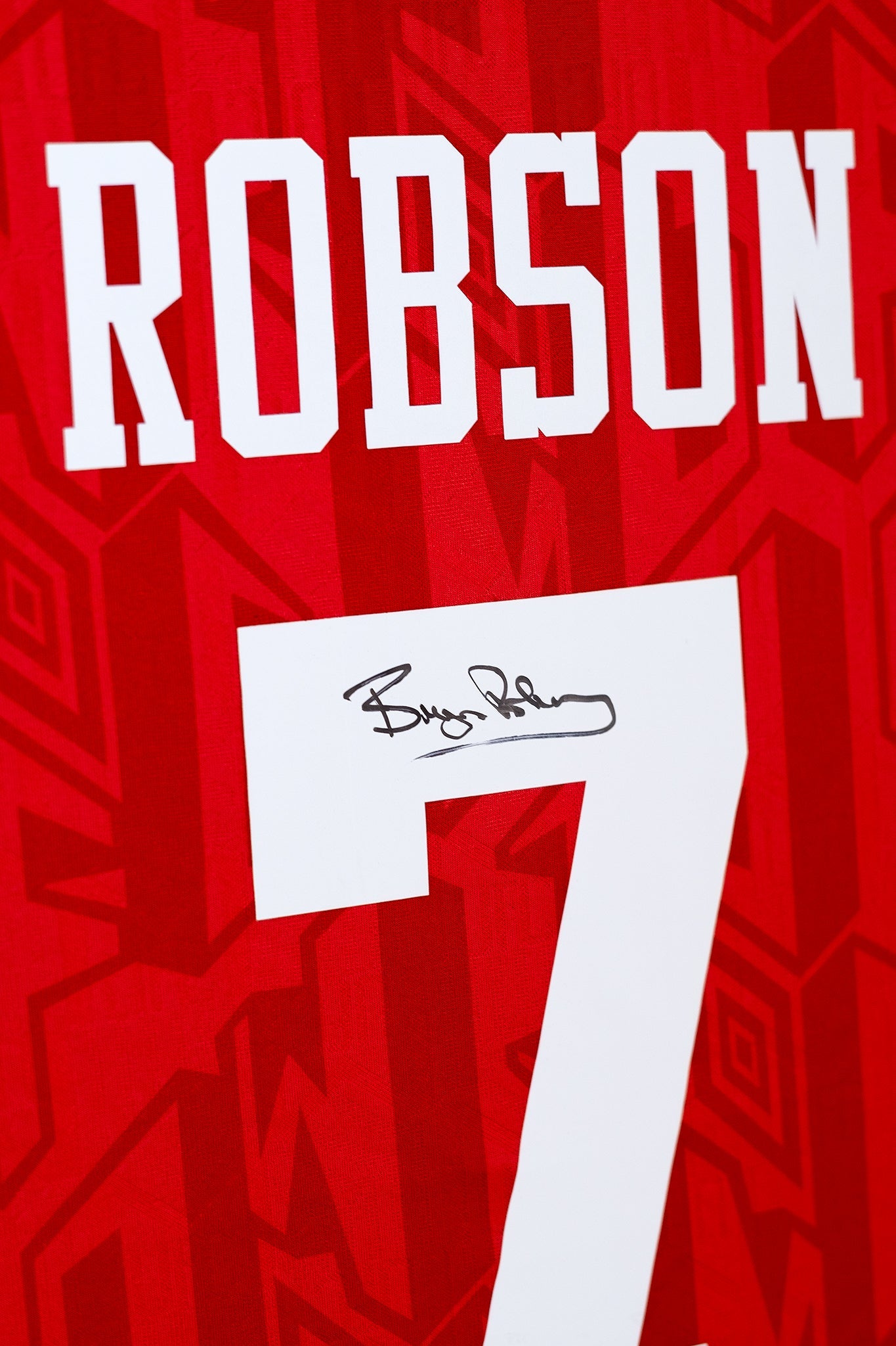 Signed Bryan Robson 92/94 Home Shirt Display