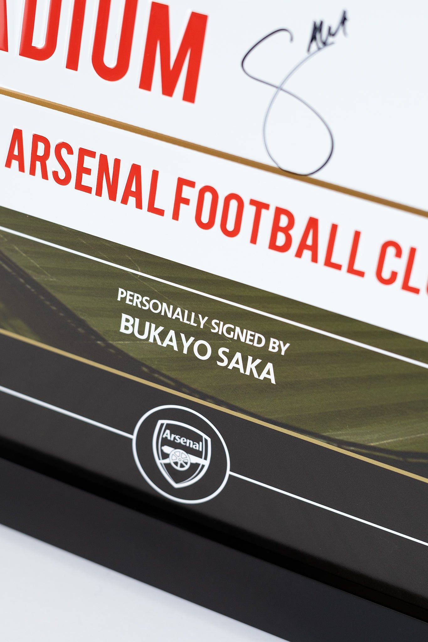 Bukayo Saka Arsenal Signed Road Sign Display