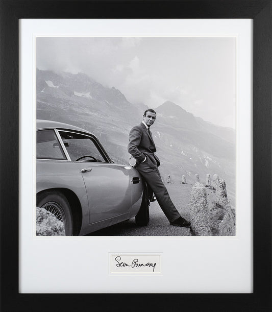 Sean Connery, 007 Signed Whitecard Framed Display