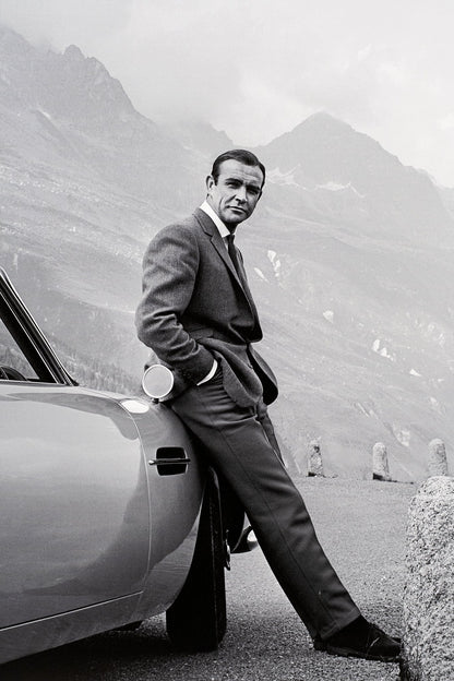 Sean Connery, 007 Signed Whitecard Framed Display