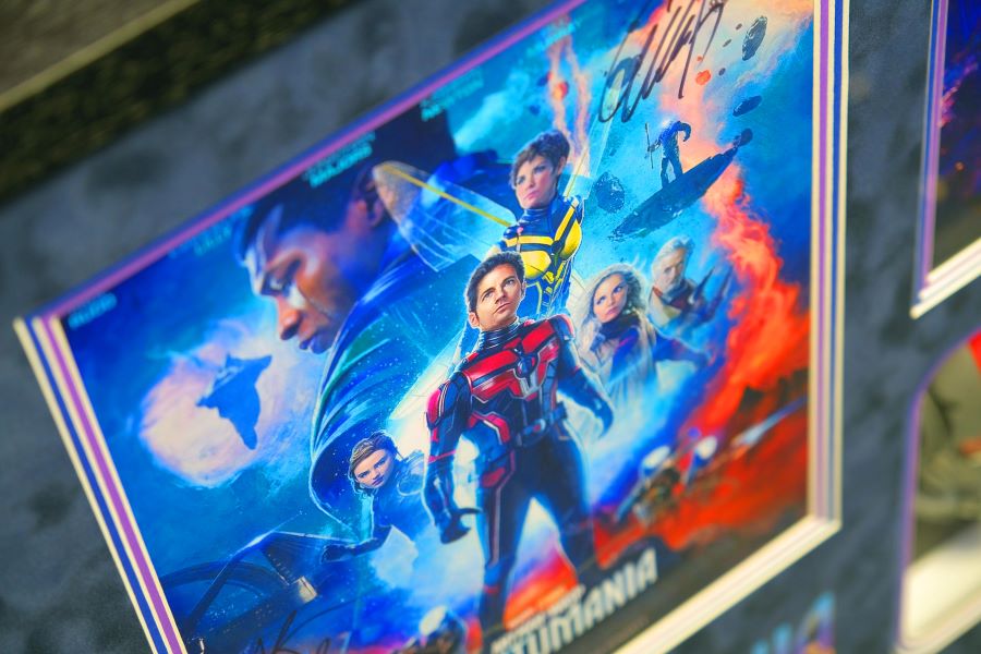Ant-Man and the Wasp Quantumania Signed by cast Photograph Framed Display - Memorabilia Framers Shop
