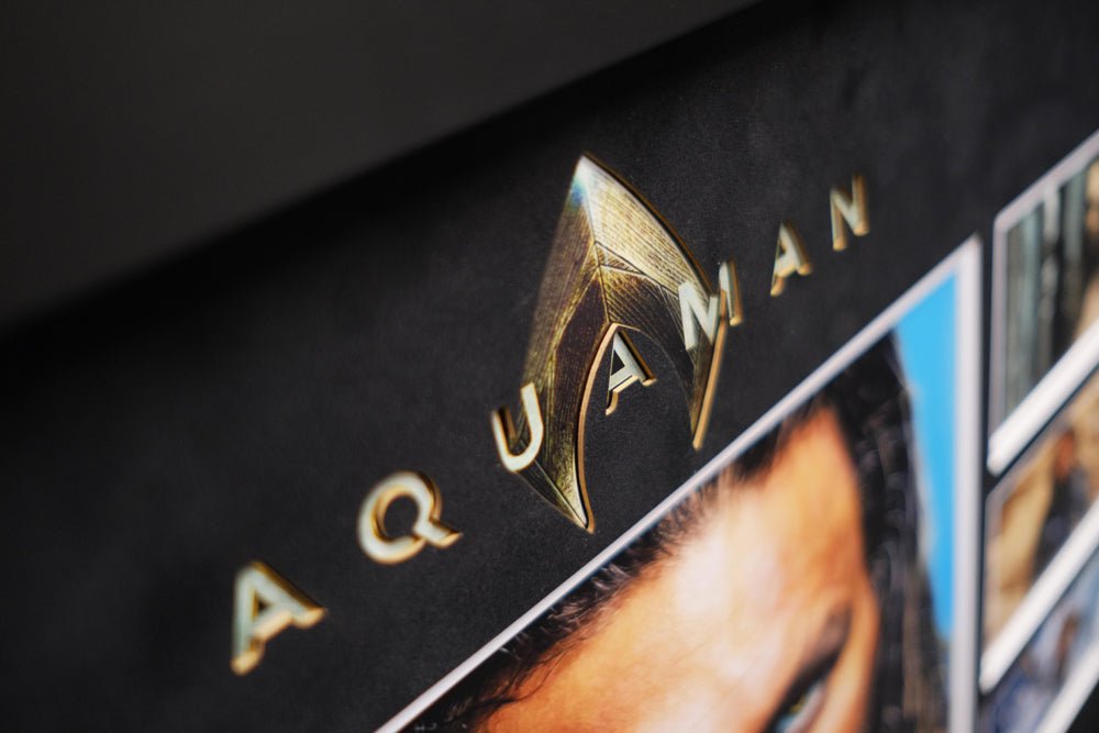 Aquaman film tribute signed white card by Jason Mamoa - Memorabilia Framers Shop