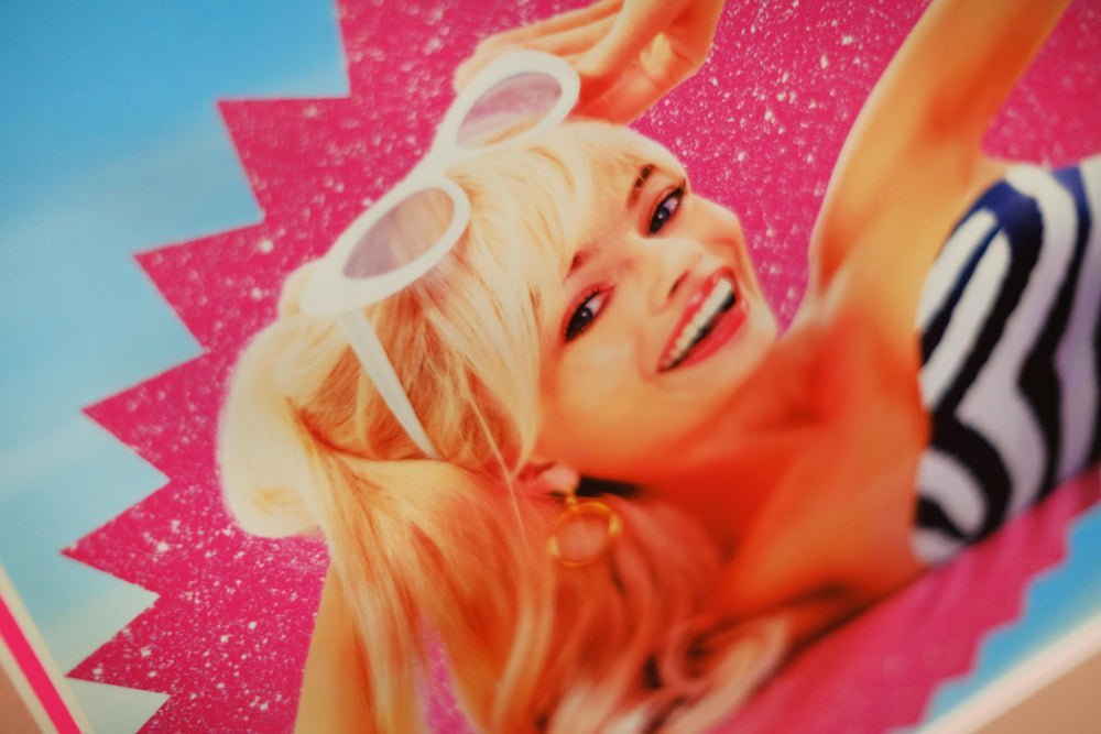 Barbie white card display signed by Margot Robbie - Memorabilia Framers Shop