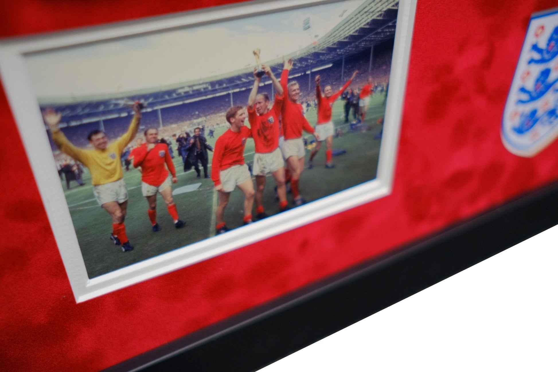 Bobby Charlton Signed England Framed Display - Memorabilia Framers Shop