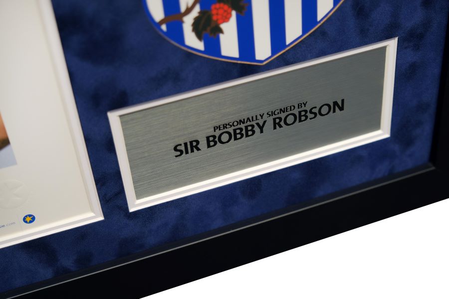 Bobby Robson Signed Photograph Framed Display - Memorabilia Framers Shop