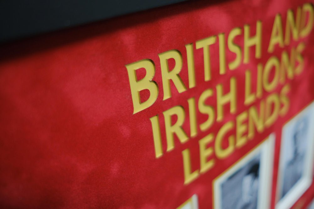 British And Irish Legends 11 Signed Whitecard Framed Display - Memorabilia Framers Shop