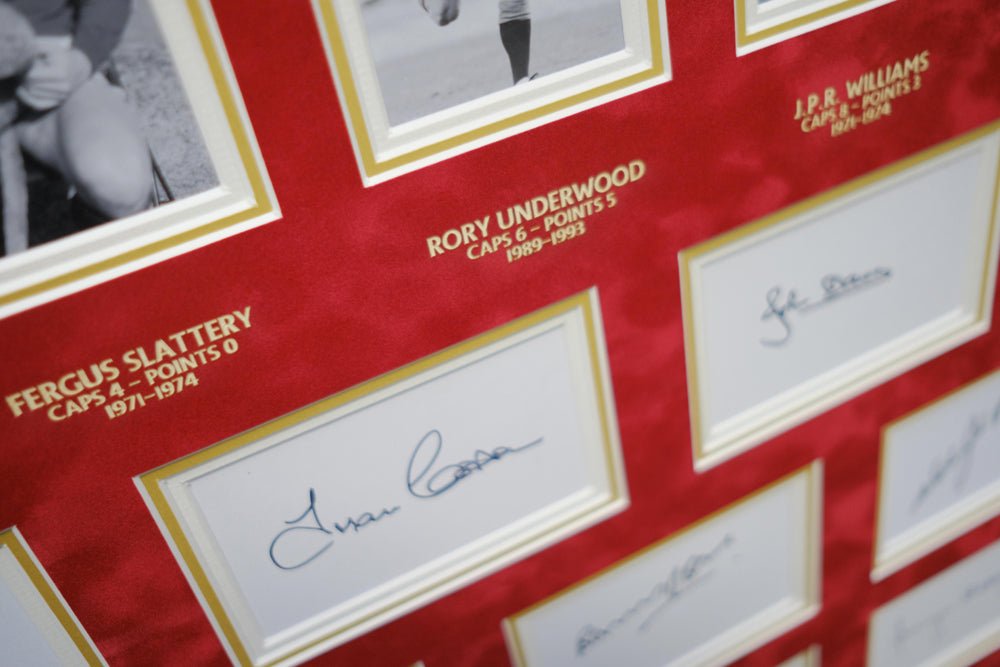 British And Irish Legends 11 Signed Whitecard Framed Display - Memorabilia Framers Shop