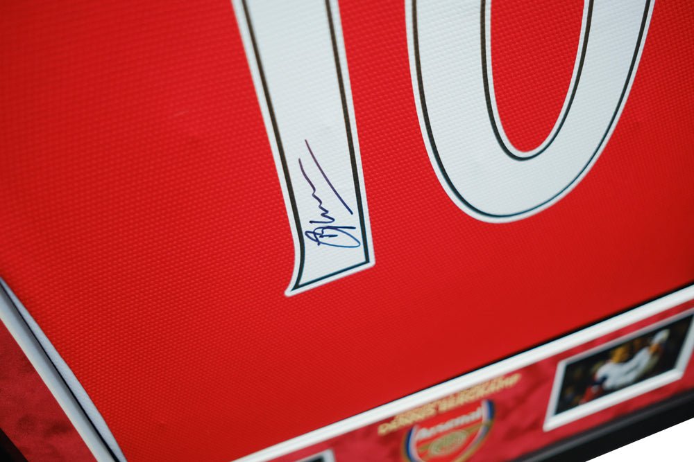 Dennis Bergkamp Thierry Henry signed Dual Shirt display - Memorabilia Framers Shop
