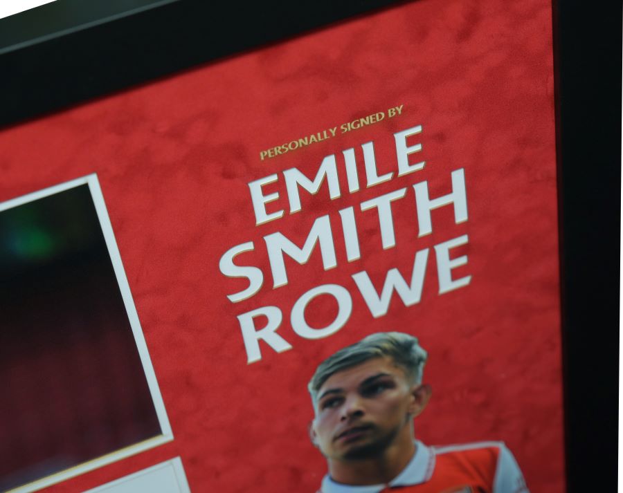 Emile Smith Rowe Signed White Card Display - Memorabilia Framers Shop