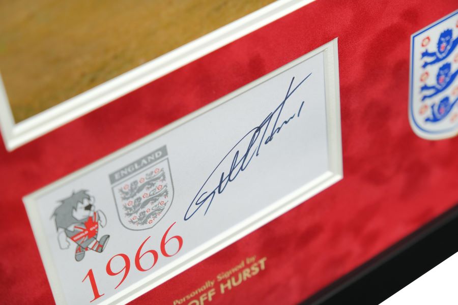 Geoff Hurst White Card Framed Display - Memorabilia Framers Shop