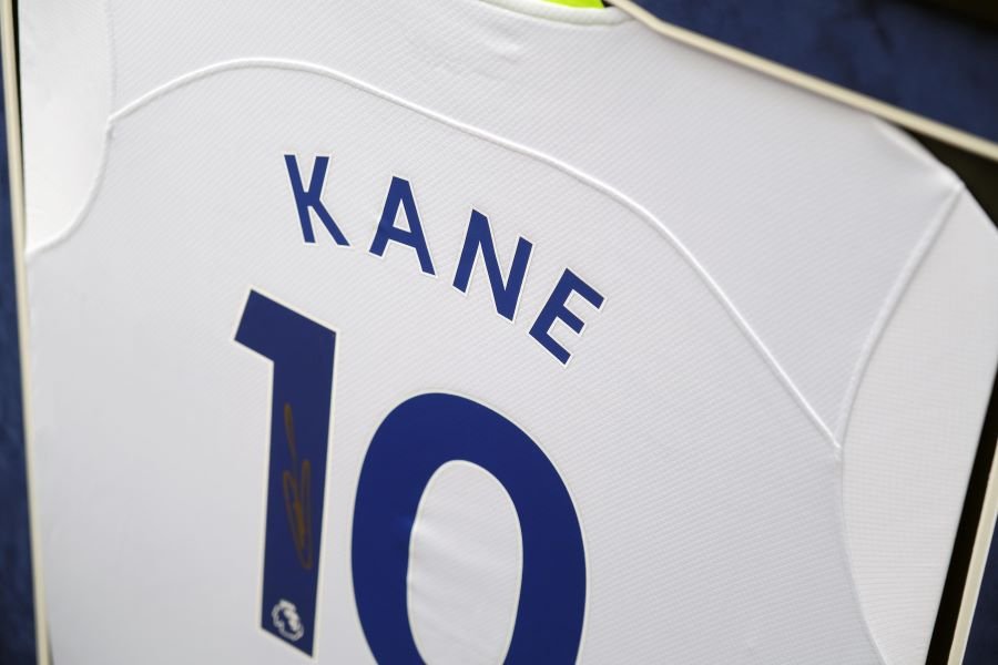 Harry Kane Spurs Signed Shirt Framed Display - Memorabilia Framers Shop