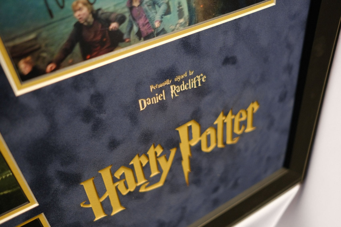 Harry potter signed photo and wand by Daniel Radcliffe - Memorabilia Framers Shop