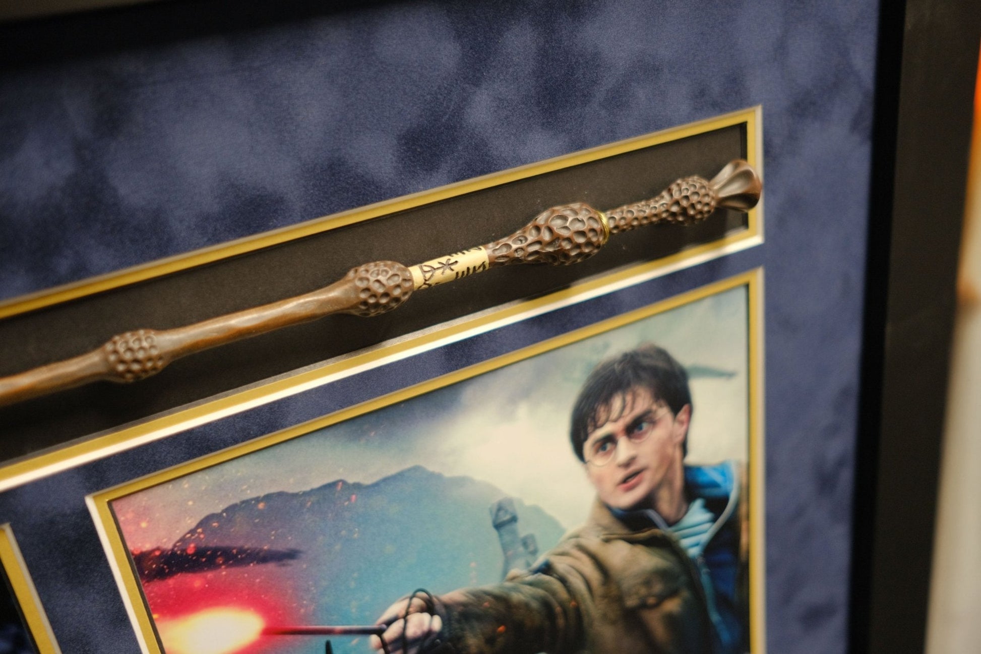 Harry potter signed photo and wand by Daniel Radcliffe - Memorabilia Framers Shop
