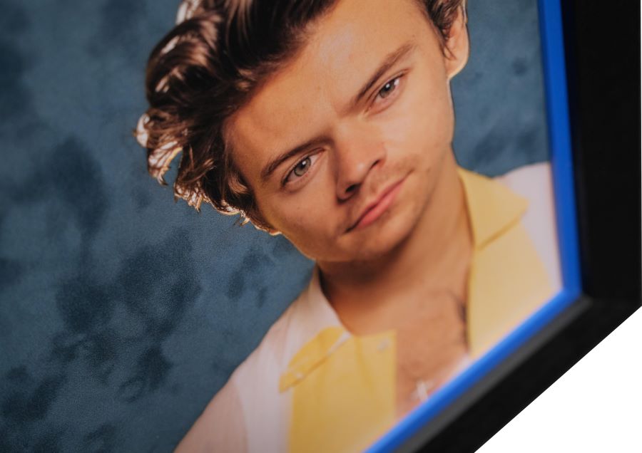 Harry Styles White Card Photograph Display - Memorabilia Framers Shop