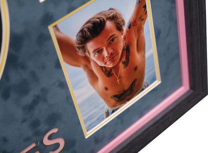 Harry Styles White Card Signed Display With Record - Memorabilia Framers Shop