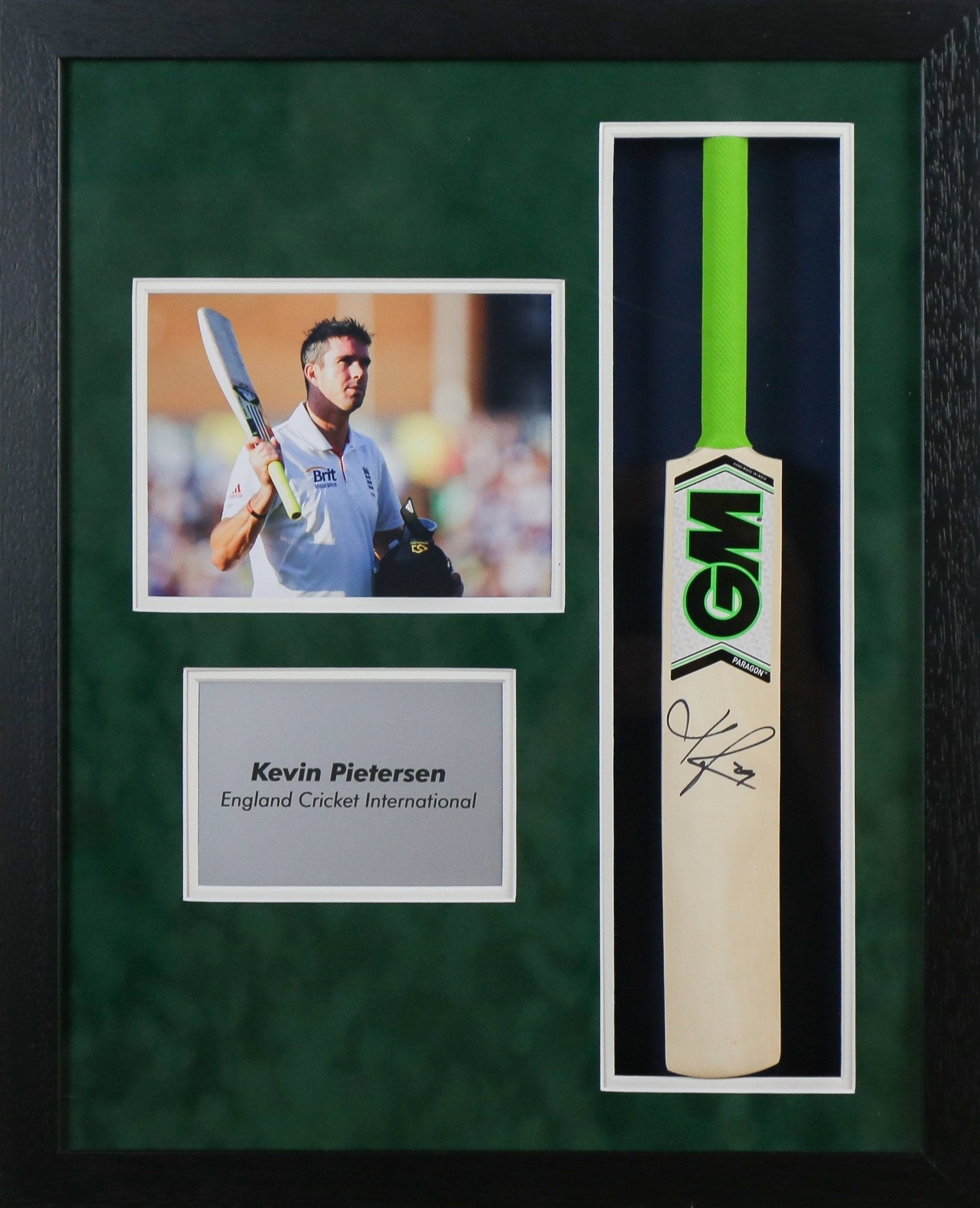 Kevin Pietersen Signed Bat Framed Display - Memorabilia Framers Shop