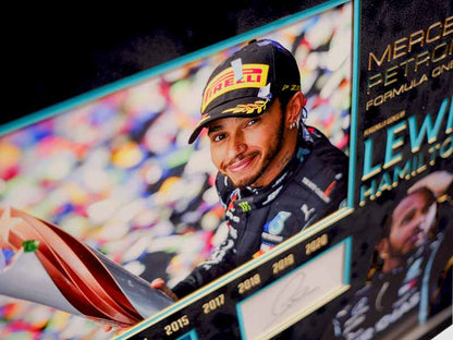 Lewis Hamilton signed whitecard Formula One - Memorabilia Framers Shop