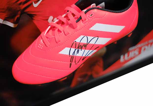 Luis Diaz signed boot Liverpool F.C. - Memorabilia Framers Shop